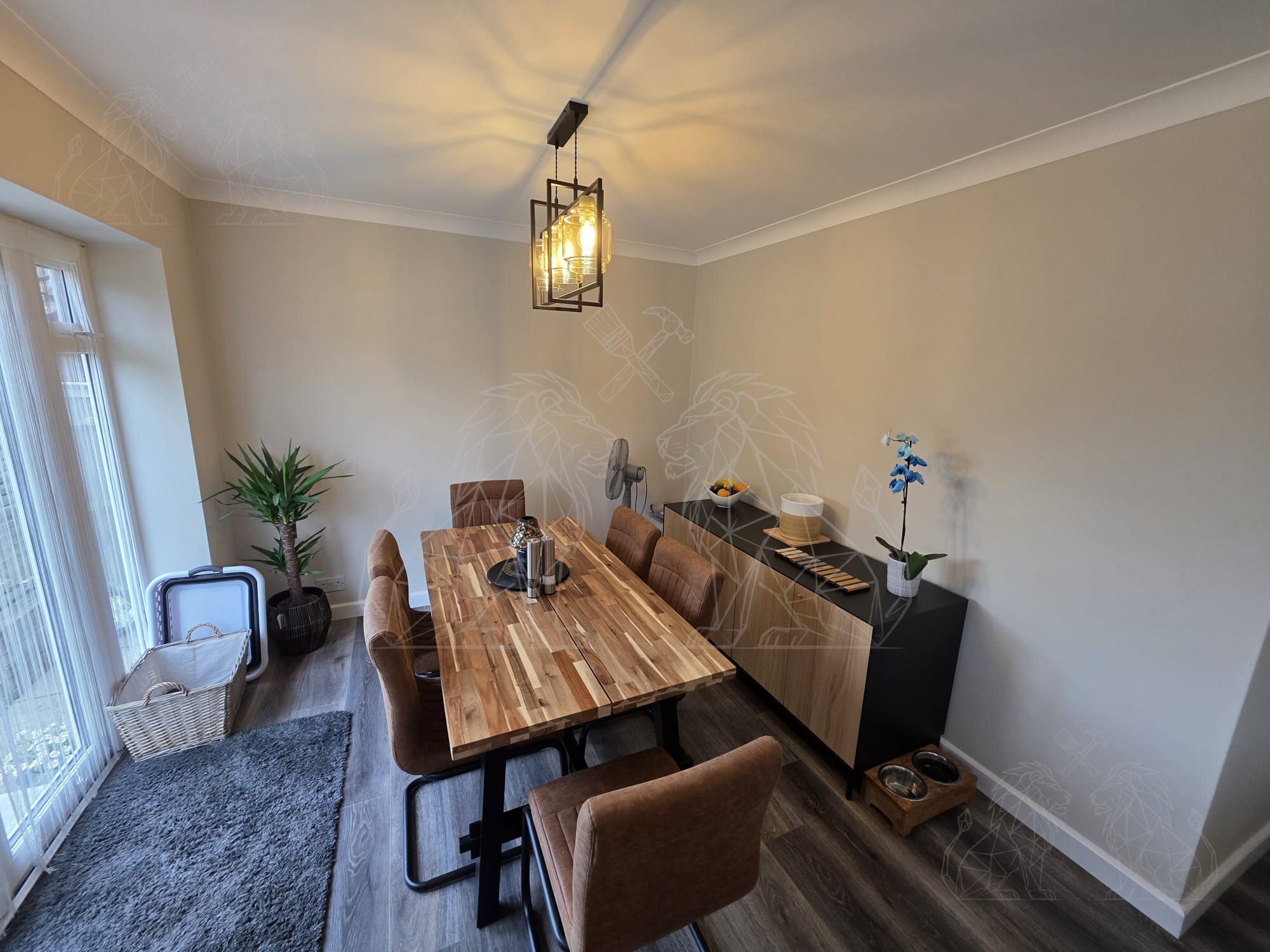 Internal residential decorating project 36