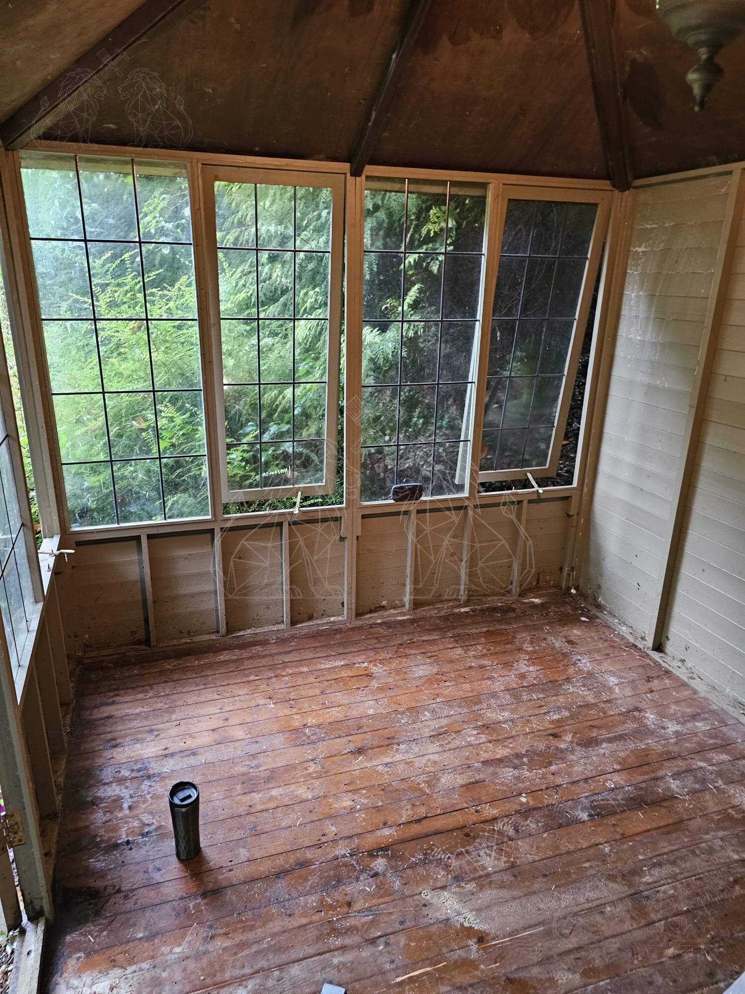 Garden room interior preparation